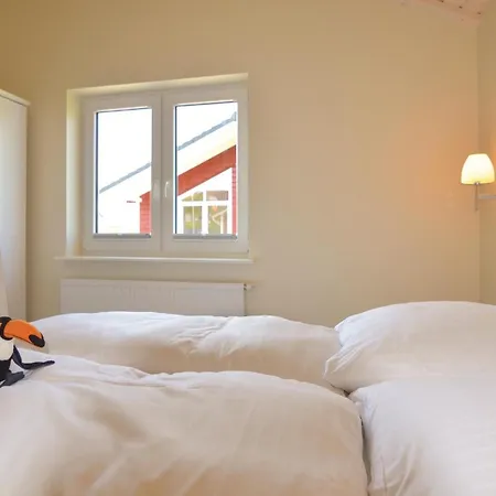 2 Bedroom Cozy Home In Dagebuell